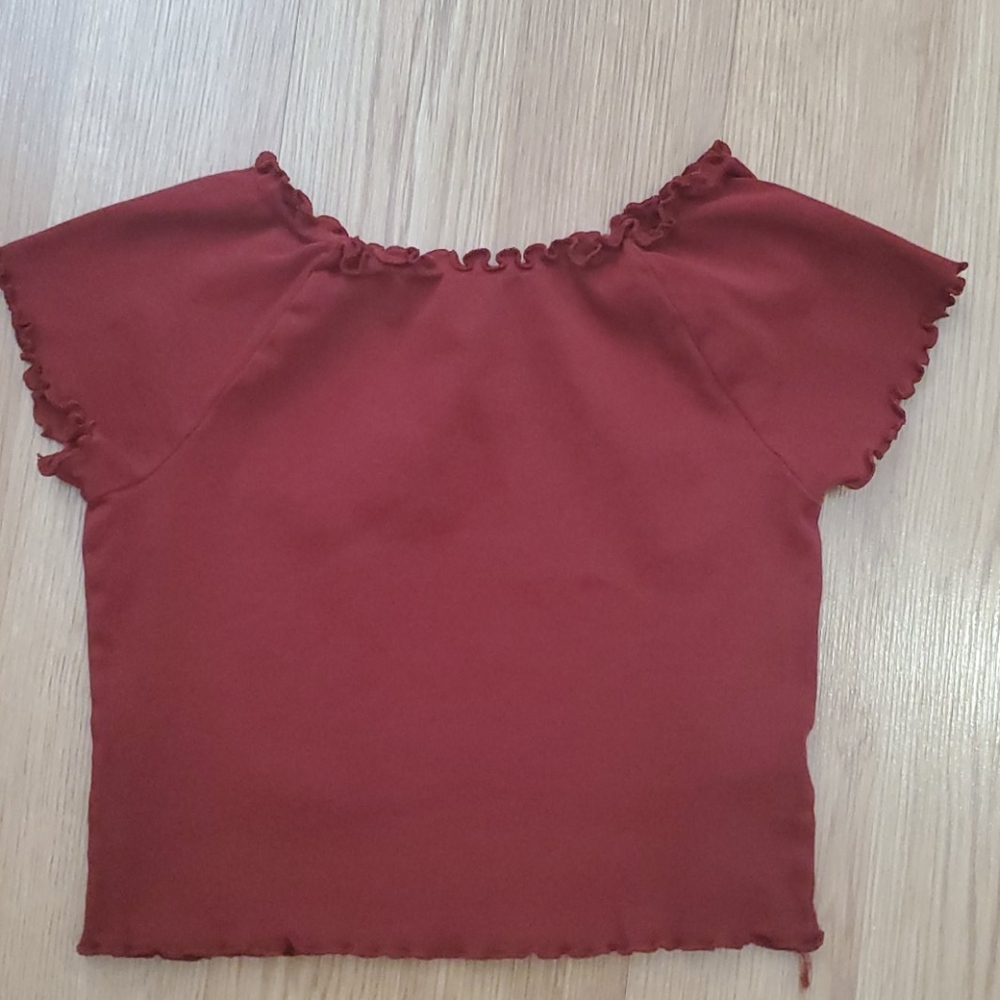 women's short sleeve cropped top
